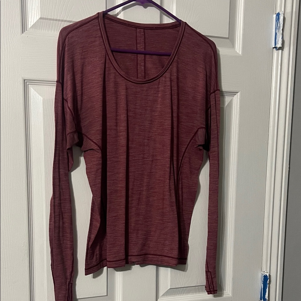 lululemon athletica Long Sleeve Scoop Neck Top in Wine